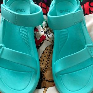 Teva Hurricane Drifts Sandals
